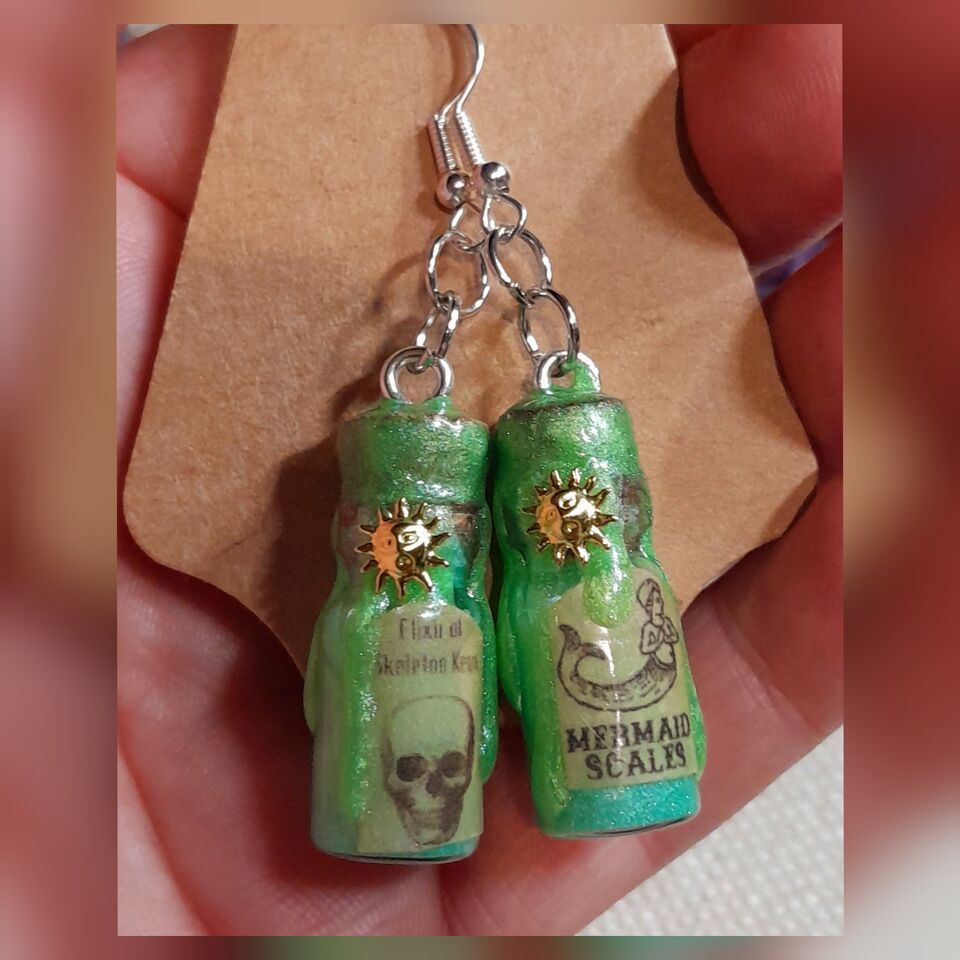 SKULL & MERMAID POTION EARRINGS