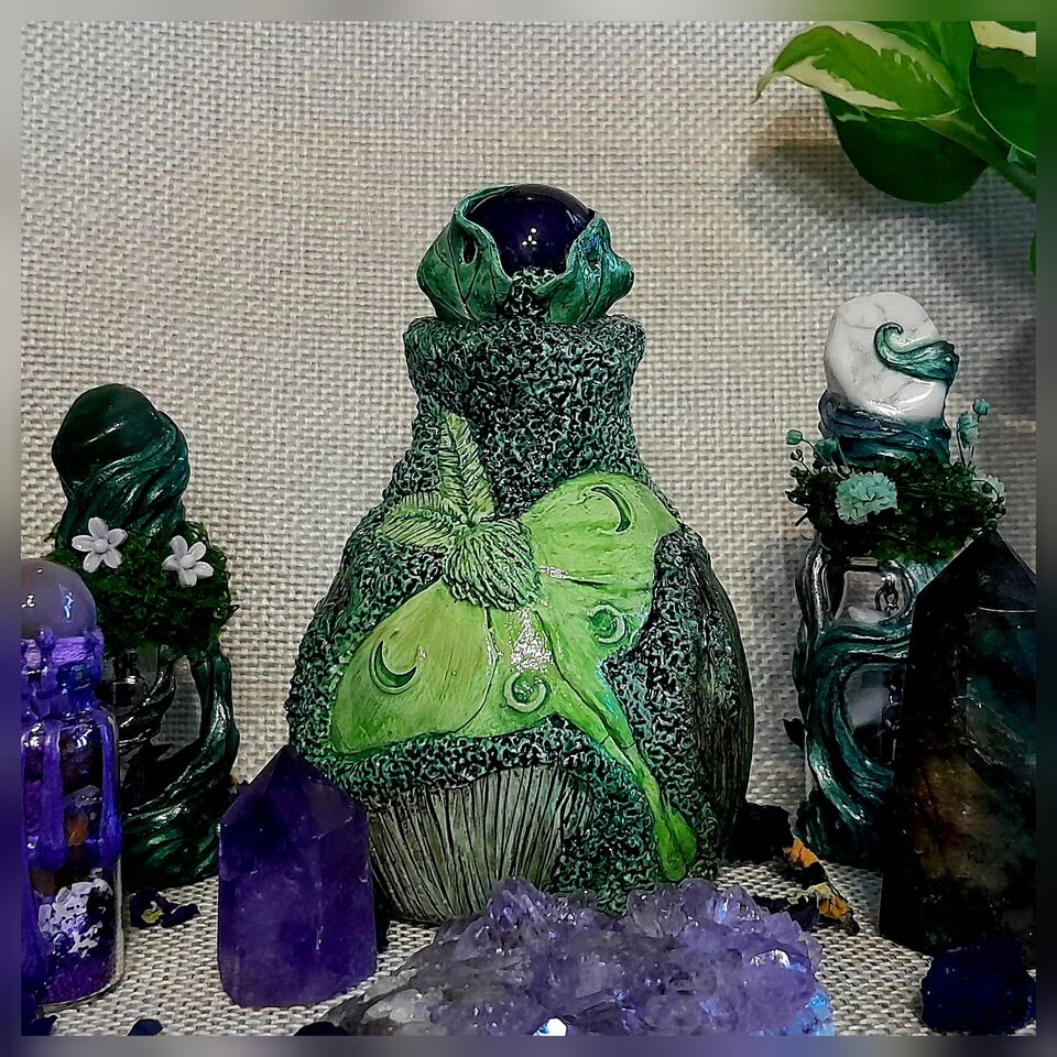 LUNA POTION BOTTLE