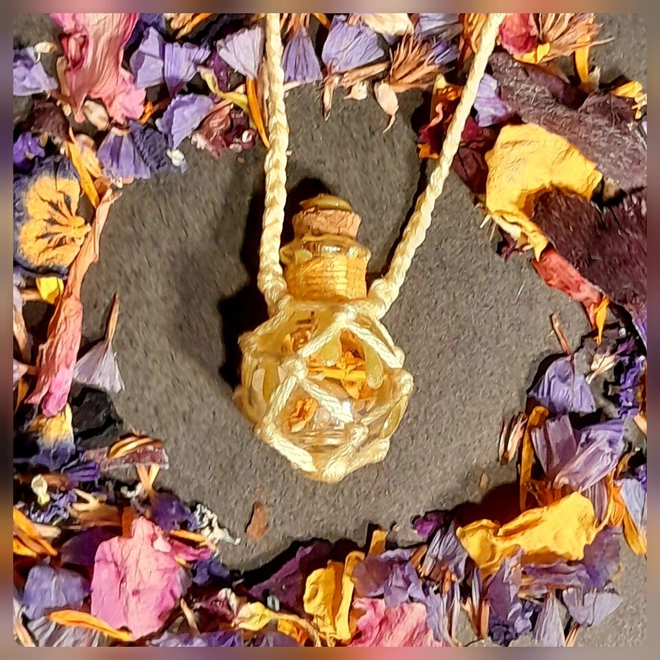 INTENTION BOTTLE PENDANT-Confidence, Creativity & Mental Clarity.